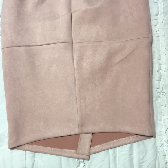 NWT - Ivanka Trump Pink Faux Suede Wrap Skirt - Size 12 (fits like 14) - Picture 6 of 9